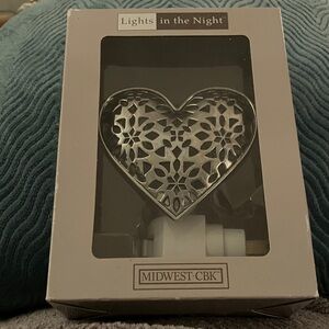 GANZ Lights in the Night Box